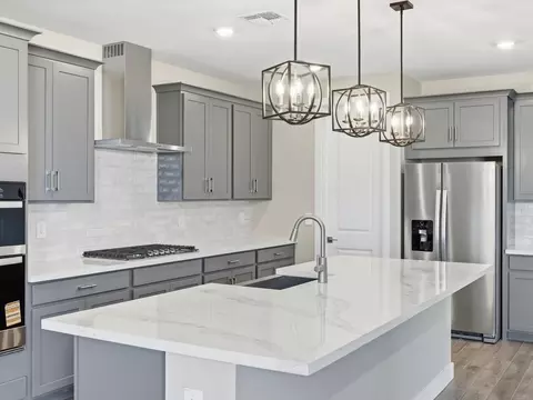 10802 W Odeum Ln, Tolleson, AZ 85353