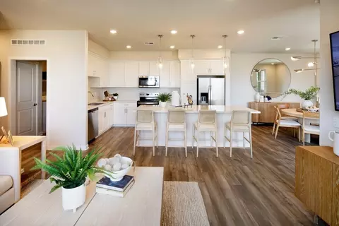 36137 Domingo Avenue 2001, Murrieta, CA 92563
