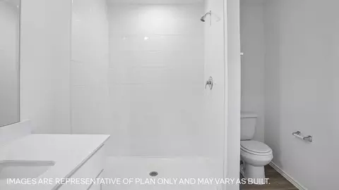 Bath - 200 Orange Flame Blvd, Kyle, TX 78640 photo 2 of 7