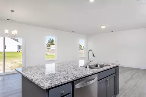 Kitchen - 18 Cedar Run Ct, Benson, NC 27504 photo 4 of 11