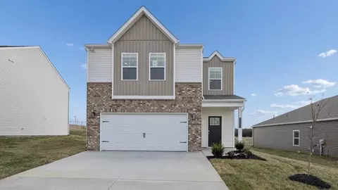5053 Lost Creek Dr, Morristown, TN 37813
