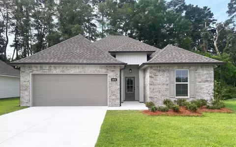 12876 Siberian Dr, Walker, LA 70785