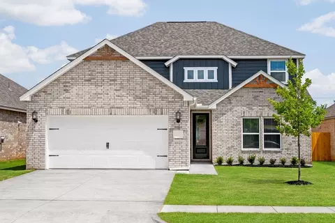 Exterior - 3009 Evyn Blvd, Yukon, OK 73099 photo 7 of 14
