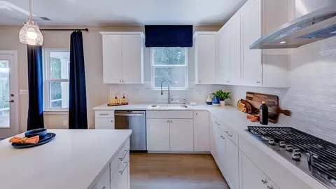 Kitchen - 233 Tidal Pool Way, Cary, NC 27519 photo 10 of 11