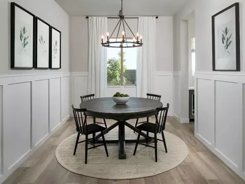 Dining - 9812 56th Ln, Laveen, AZ 85339 photo 2 of 3