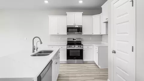 45 Hatten Ct, Mary Esther, FL 32569