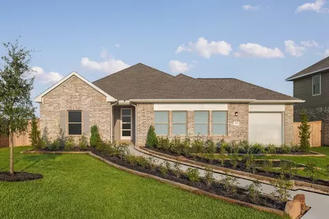 Exterior - 3626 Compass Pointe Ct, Angleton, TX 77515 photo 10 of 11