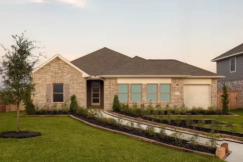 Exterior - 3626 Compass Pointe Ct, Angleton, TX 77515 photo 7 of 11