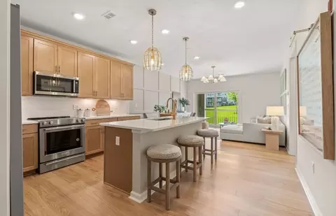 399 Neponset St, Canton, MA 02021