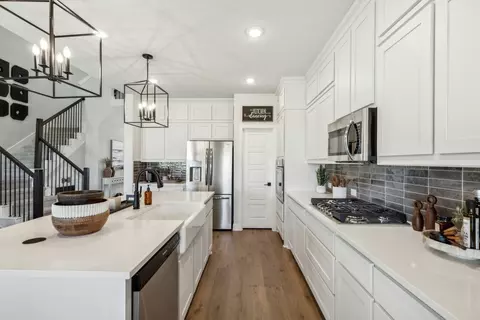 Kitchen - 3141 Miller Rd, Midlothian, TX 76065 photo 4 of 4