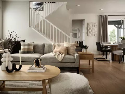 Living - 20493 E 57th Ave, Aurora, CO 80019 photo 3 of 4