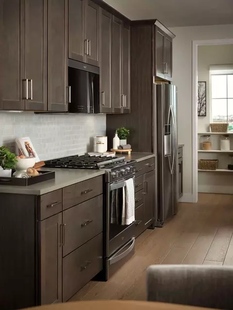 Kitchen - 20493 E 57th Ave, Aurora, CO 80019 photo 4 of 4
