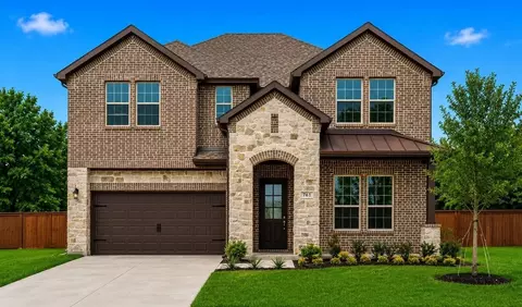 Exterior - 2425 Saint George Dr, Celina, TX 75009 photo 3 of 9