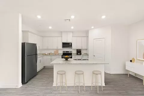 Kitchen - 80462 Northgate Rd, Indio, CA 92201 photo 1 of 2