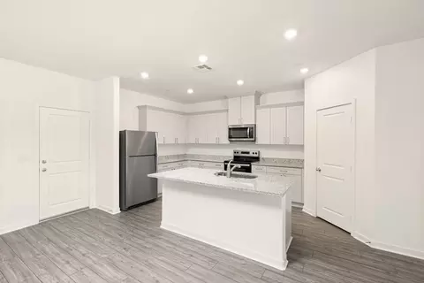 Kitchen - 80462 Northgate Rd, Indio, CA 92201 photo 2 of 2