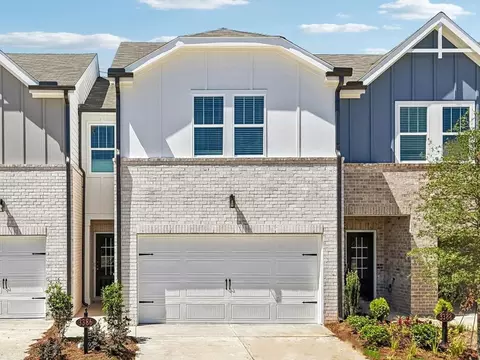 3390 Brooks Lake Dr, Loganville, GA 30052