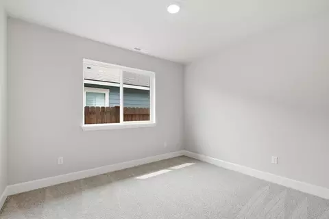 Bedroom - 61797 SE Camellia St, Bend, OR 97702 photo 3 of 8