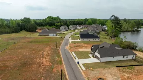 View/Area - 428 Lakeview Way, Lagrange, GA 30241 photo 8 of 11