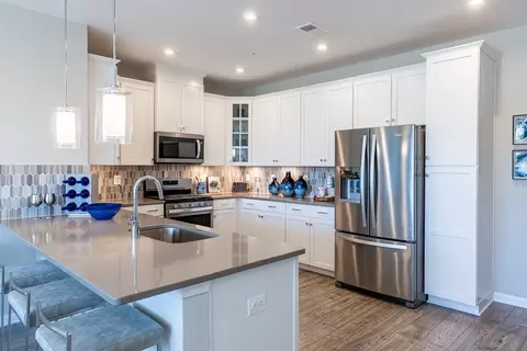 83 Central Ave, Gaithersburg, MD 20877