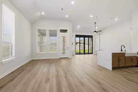 Living - 2805 Wembley Ct, Celina, TX 75009 photo 2 of 6