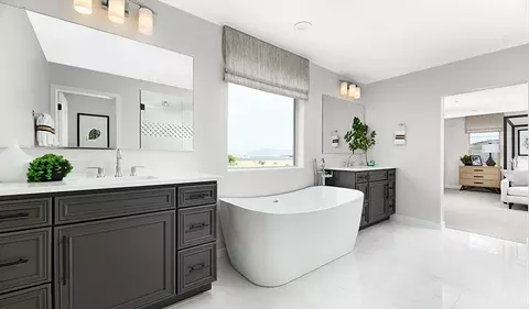 Bath - 32101 Bullard St, Menifee, CA 92584 photo 2 of 4
