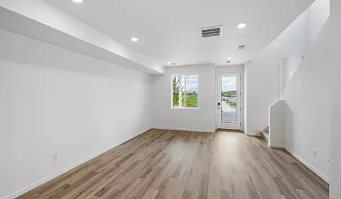 Living - 21411 E 67th Ave, Aurora, CO 80019 photo 2 of 3