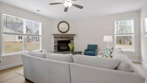 Living - 617 River Trace Loop, Simpsonville, SC 29680 photo 1 of 5