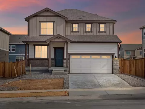 7355 27th Street Ln, Greeley, CO 80634