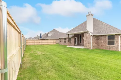 Exterior - 2920 E Northampton St, Broken Arrow, OK 74014 photo 33 of 39