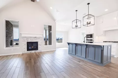 Living - 2920 E Northampton St, Broken Arrow, OK 74014 photo 5 of 8