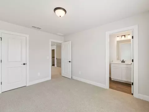 Bedroom - 1297 Whitman Cir, Monroe, GA 30656 photo 5 of 11