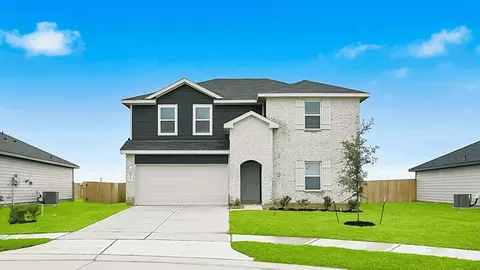124 Rustic Creek Ct, Dayton, TX 77535