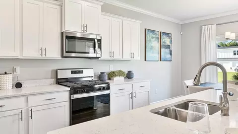Kitchen - 100 Laney Ln, Dothan, AL 36305 photo 4 of 8