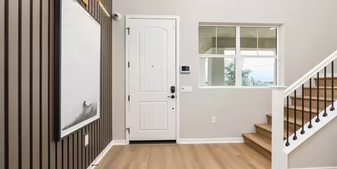 Entry Way - 17488 Camp Crk, Hesperia, CA 92345 photo 5 of 7