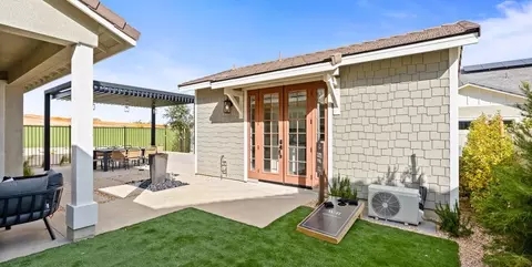 Exterior - 17488 Camp Crk, Hesperia, CA 92345 photo 6 of 21