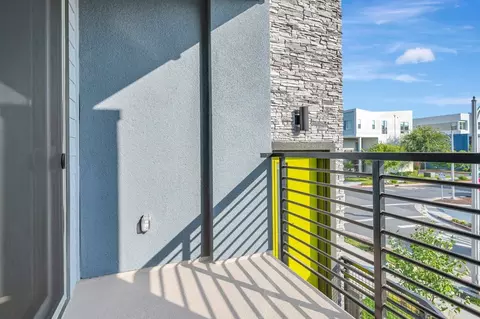 5941 Virtual Ct, San Jose, CA 95119