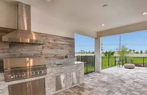 Kitchen - 2722 Portadown St, Ormond Beach, FL 32174 photo 10 of 10