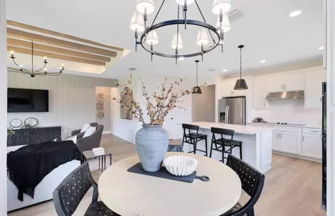 Dining - 2722 Portadown St, Ormond Beach, FL 32174 photo 1 of 3