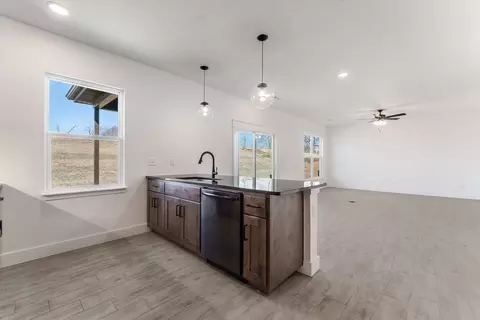 Other - 101 W Seminole St, Strafford, MO 65757 photo 4 of 26