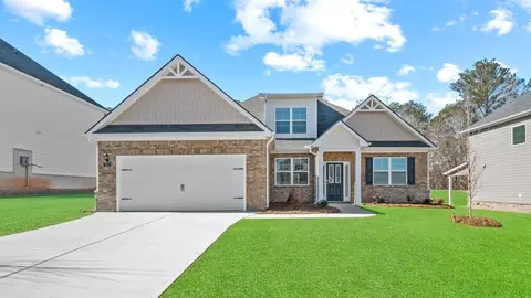 201 Umber Rd, Locust Grove, GA 30248