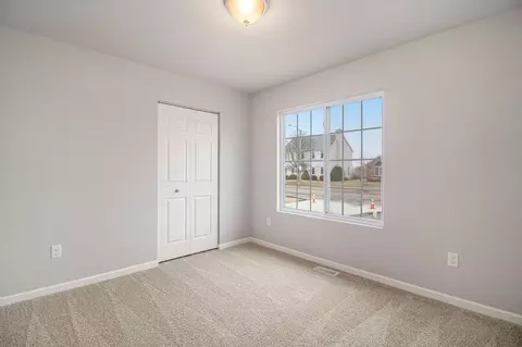 Bedroom - 98 S Whealkate Dr, South Range, MI 49963 photo 3 of 6