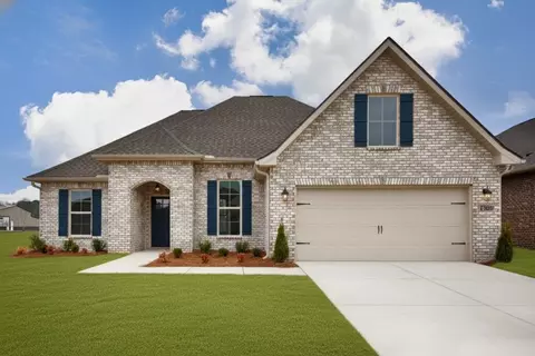 17680 Cabernet St, Athens, AL 35613