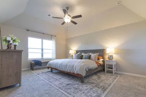 Bedroom - 701 Still Mdws, Guthrie, OK 73044 photo 1 of 19