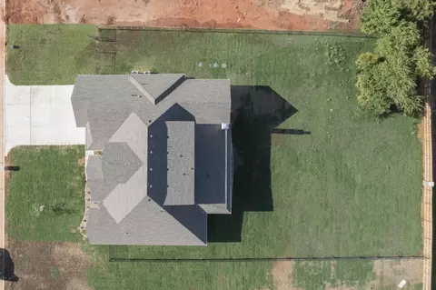 View/Area - 701 Still Mdws, Guthrie, OK 73044 photo 1 of 13