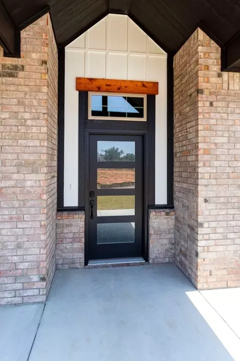 Entry Way - 701 Still Mdws, Guthrie, OK 73044 photo 21 of 23
