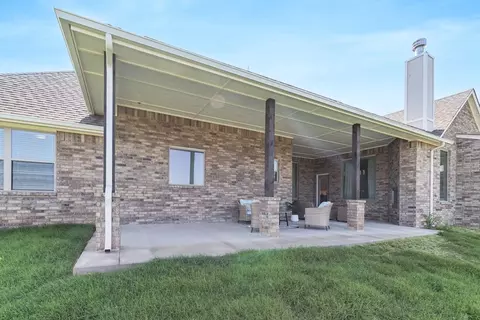Exterior - 701 Still Mdws, Guthrie, OK 73044 photo 26 of 40