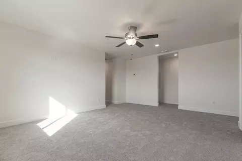 Living - 701 Still Mdws, Guthrie, OK 73044 photo 21 of 26