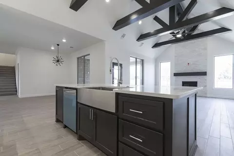 Kitchen - 701 Still Mdws, Guthrie, OK 73044 photo 17 of 24
