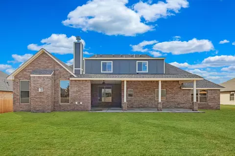 Exterior - 701 Still Mdws, Guthrie, OK 73044 photo 31 of 40