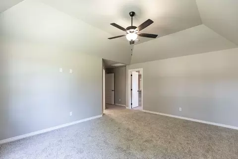 Bedroom - 701 Still Mdws, Guthrie, OK 73044 photo 15 of 19